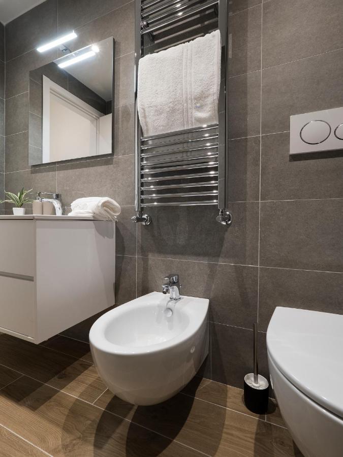 Appartement Casa Design Con A/C E Wifi_7 Minuti Ciampino Aeroporto Extérieur photo